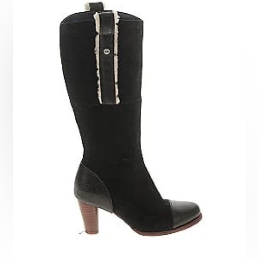 Ugg suede leather and Sherpa Tess boots